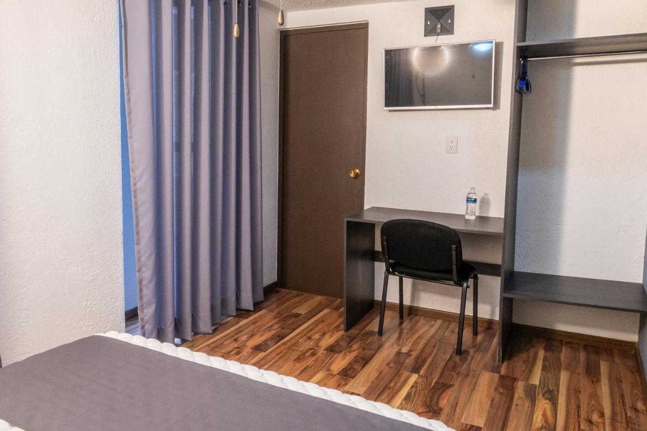 Hotel Delf-Inn Cuernavaca Ngoại thất bức ảnh